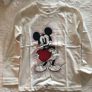 NWT Mickey Mouse boys long sleeve tee. 5t
